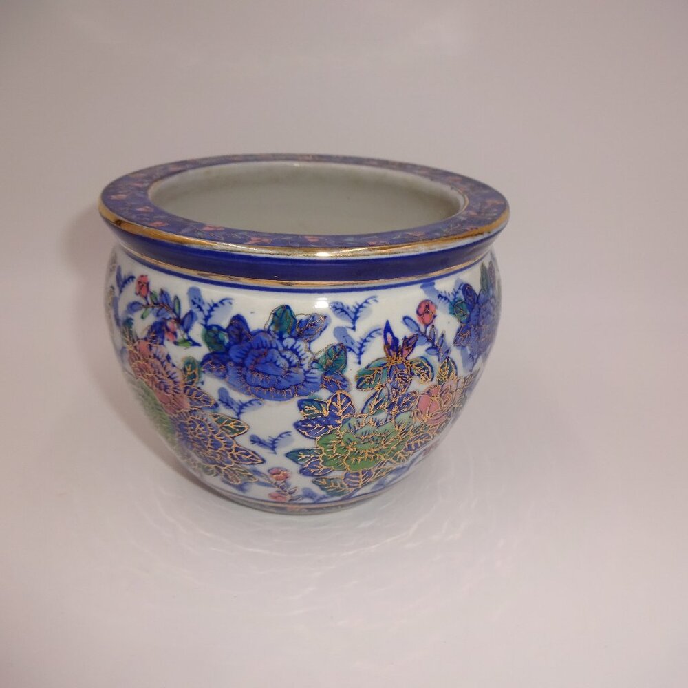 Vintage 1980s New England Pottery 4.5" Ming Dynasty Fish Bowl Blue Gold Flowers